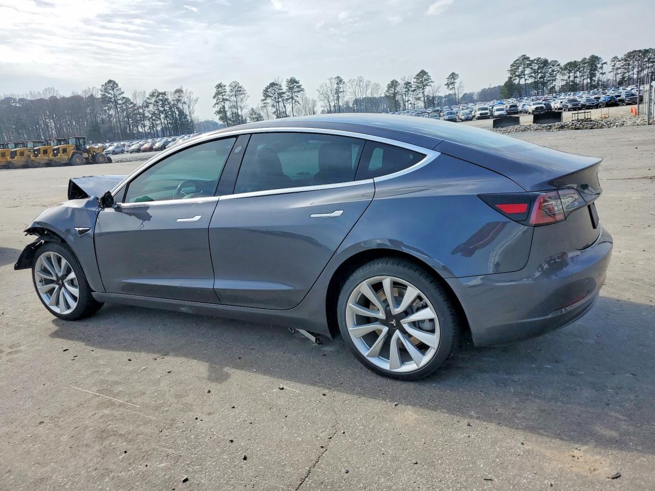 2019 TESLA MODEL 3