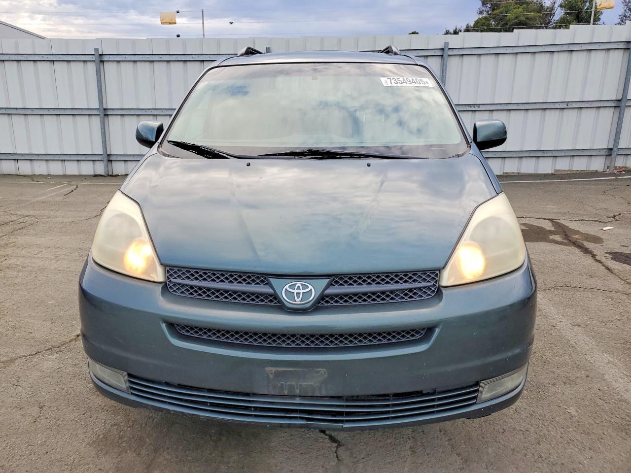 2005 TOYOTA SIENNA