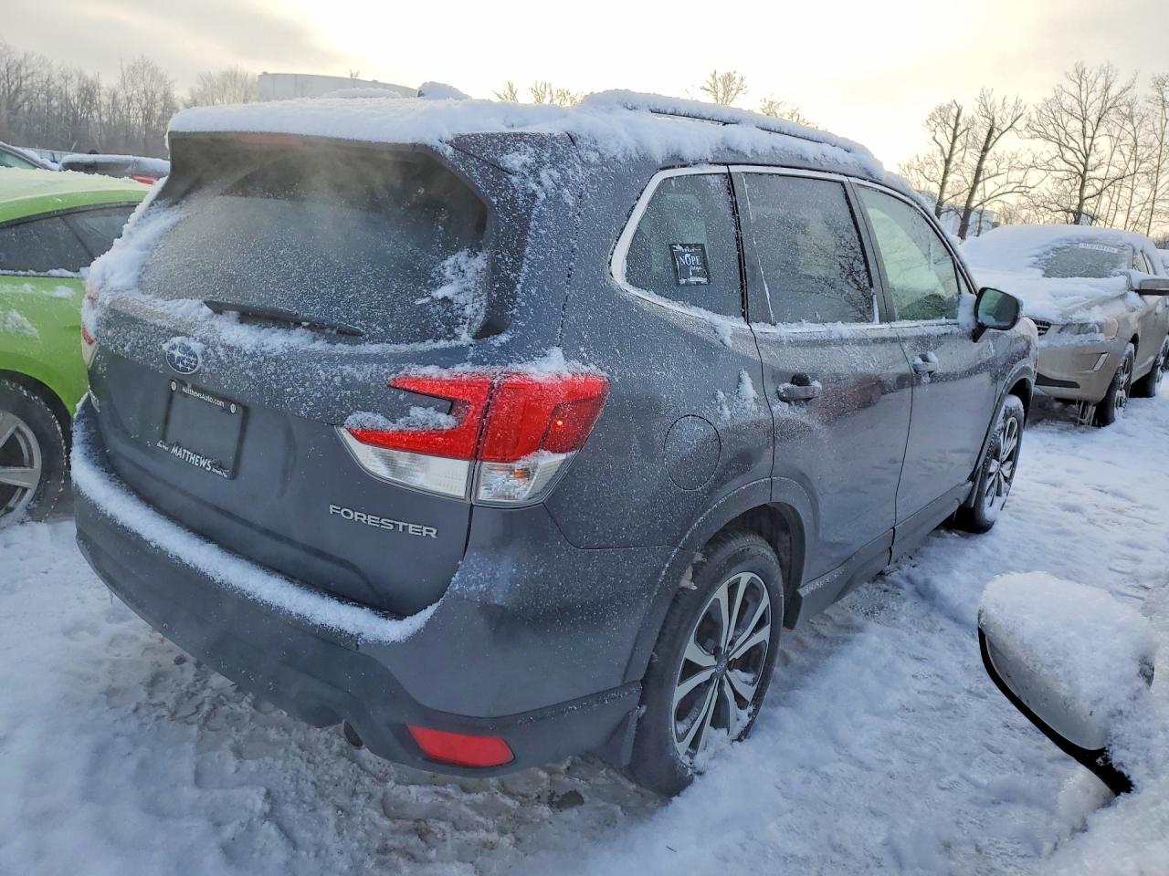2024 SUBARU FORESTER