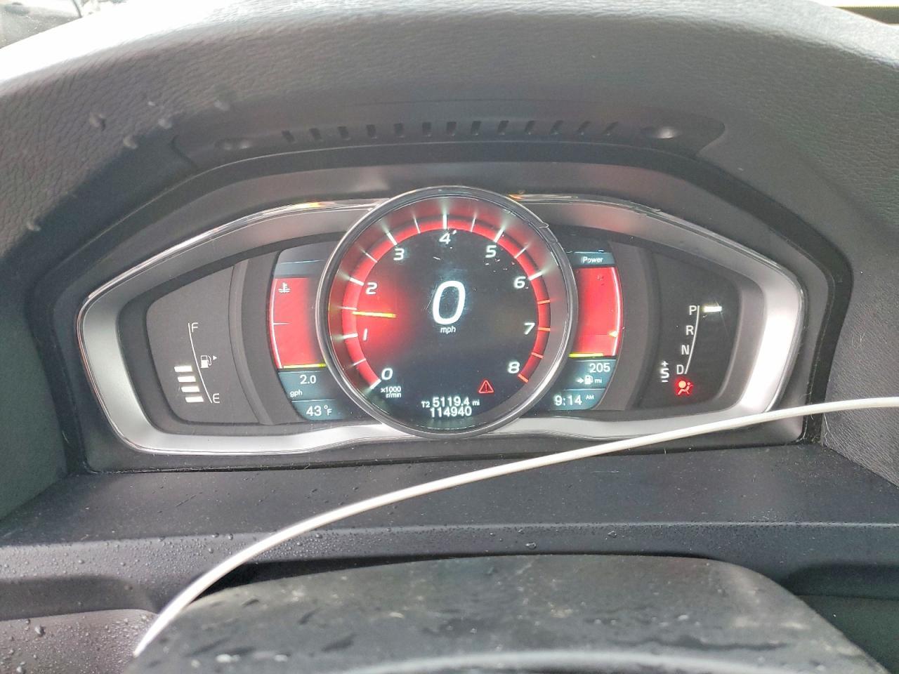 2014 VOLVO S60