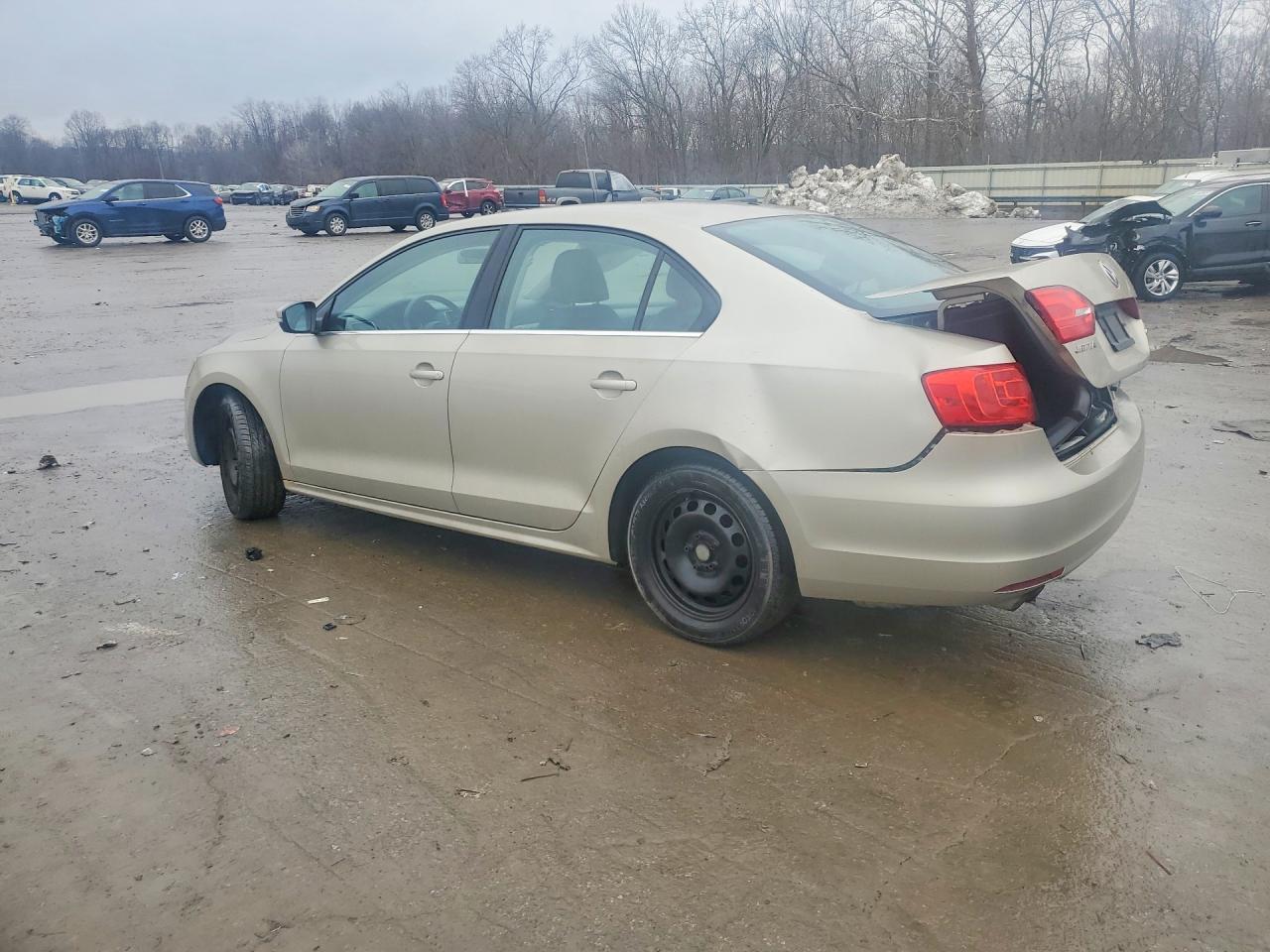 2013 VOLKSWAGEN JETTA