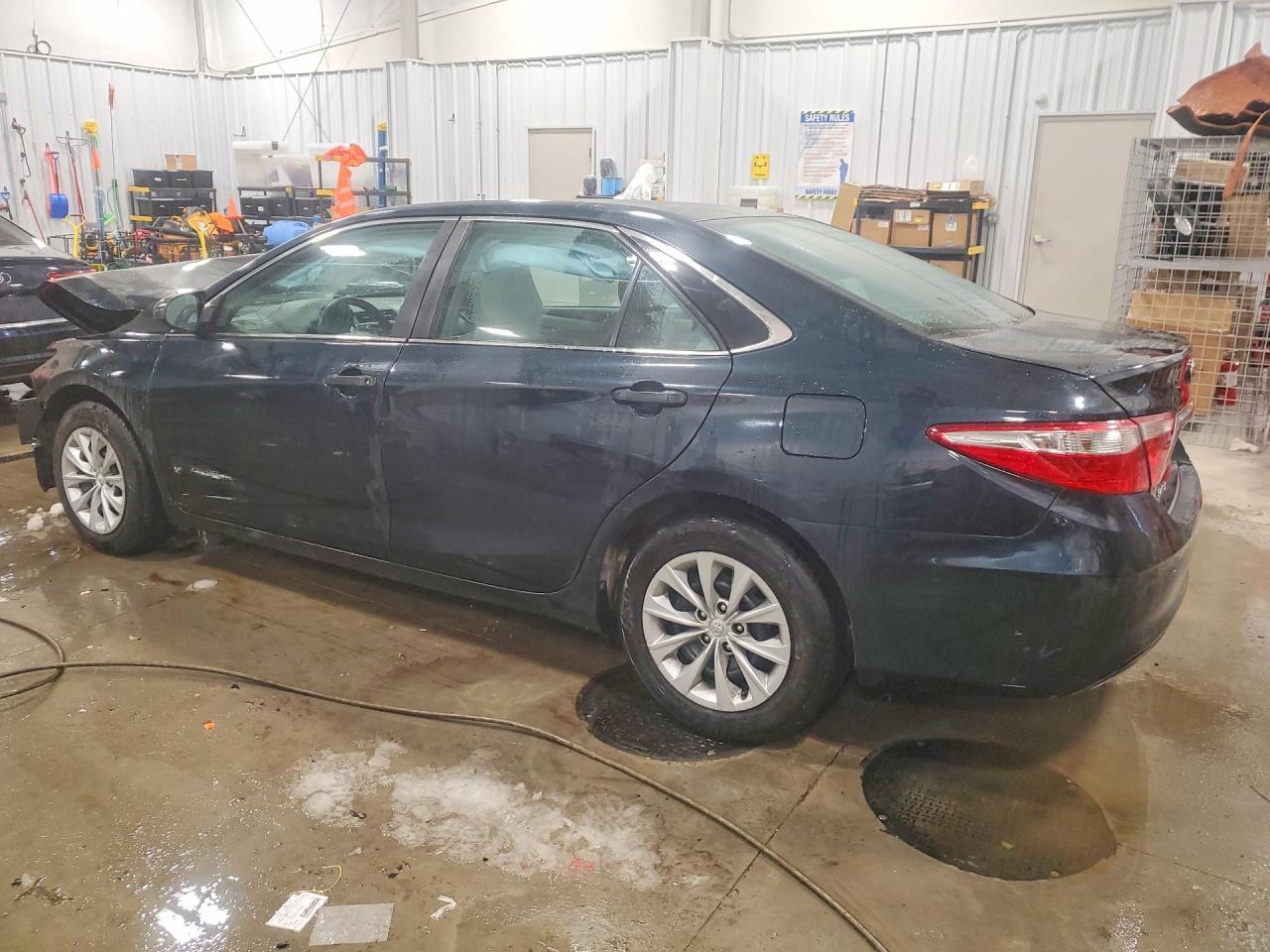 2015 TOYOTA CAMRY