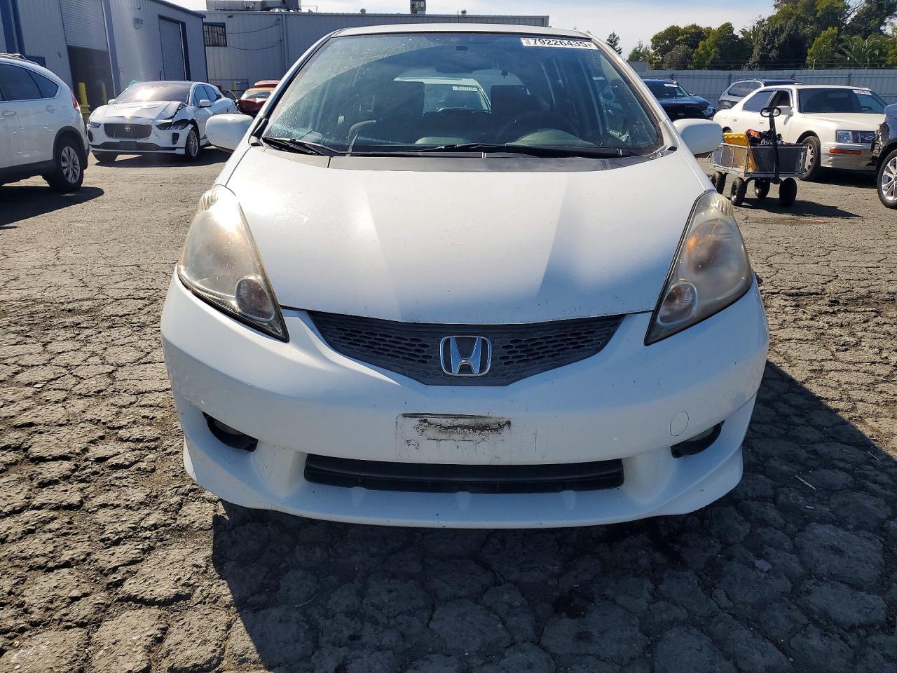 2011 HONDA FIT