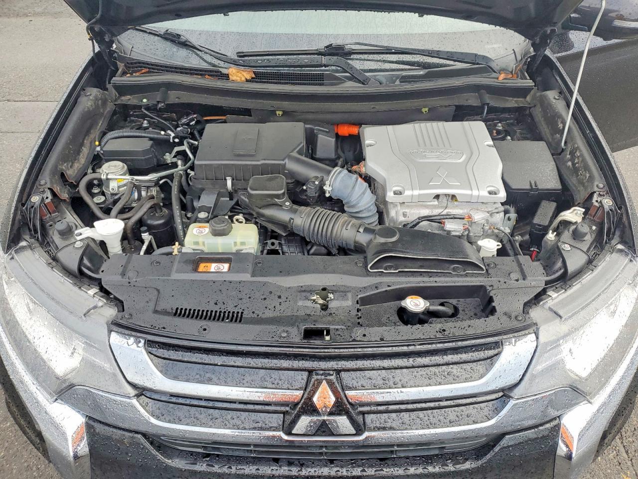 2018 MITSUBISHI outlander