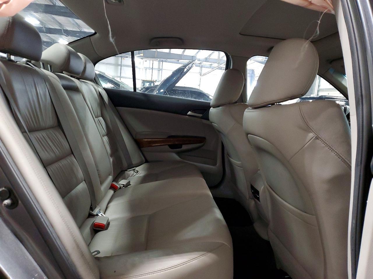 2011 HONDA ACCORD