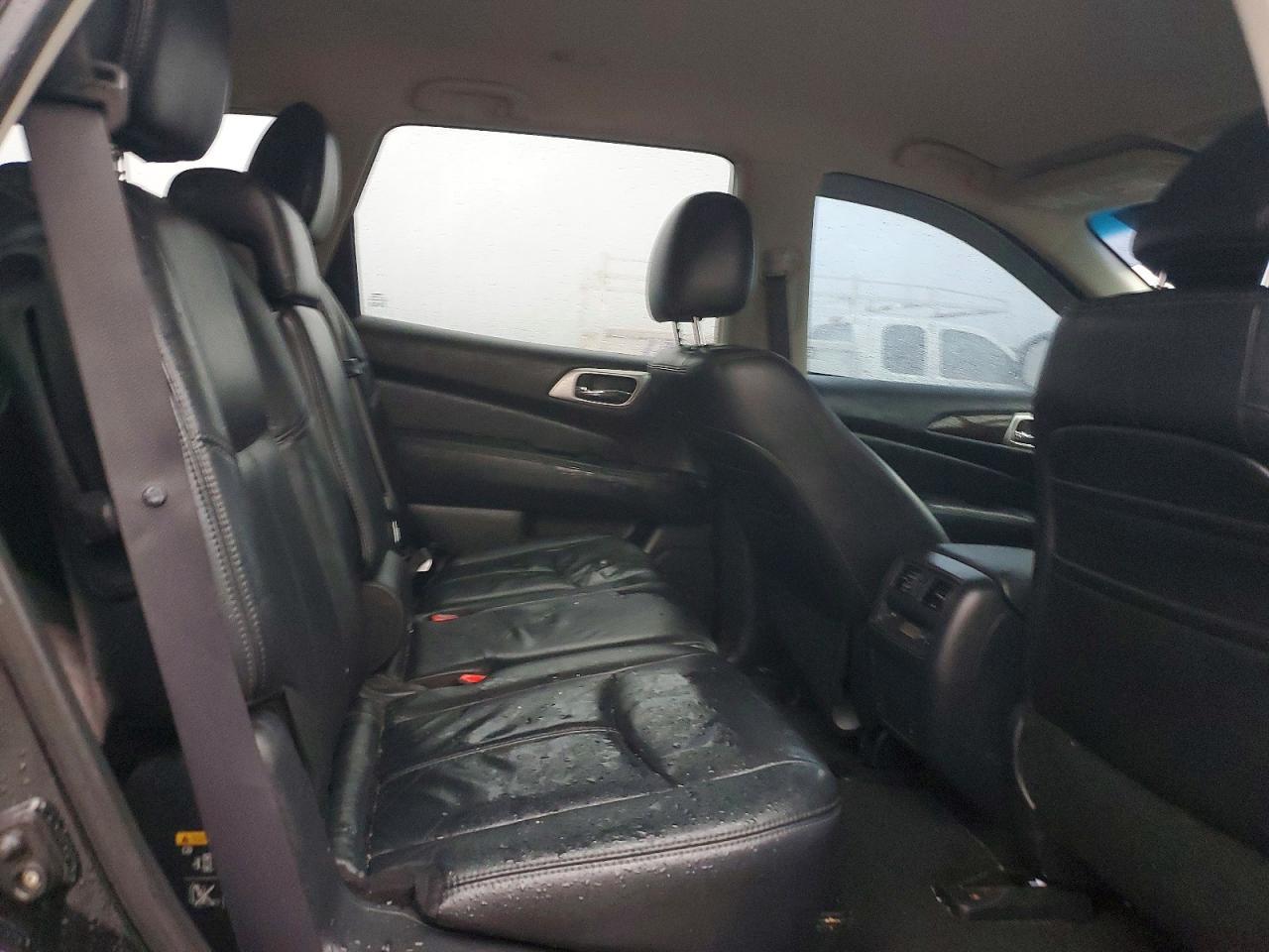 2013 NISSAN PATHFINDER