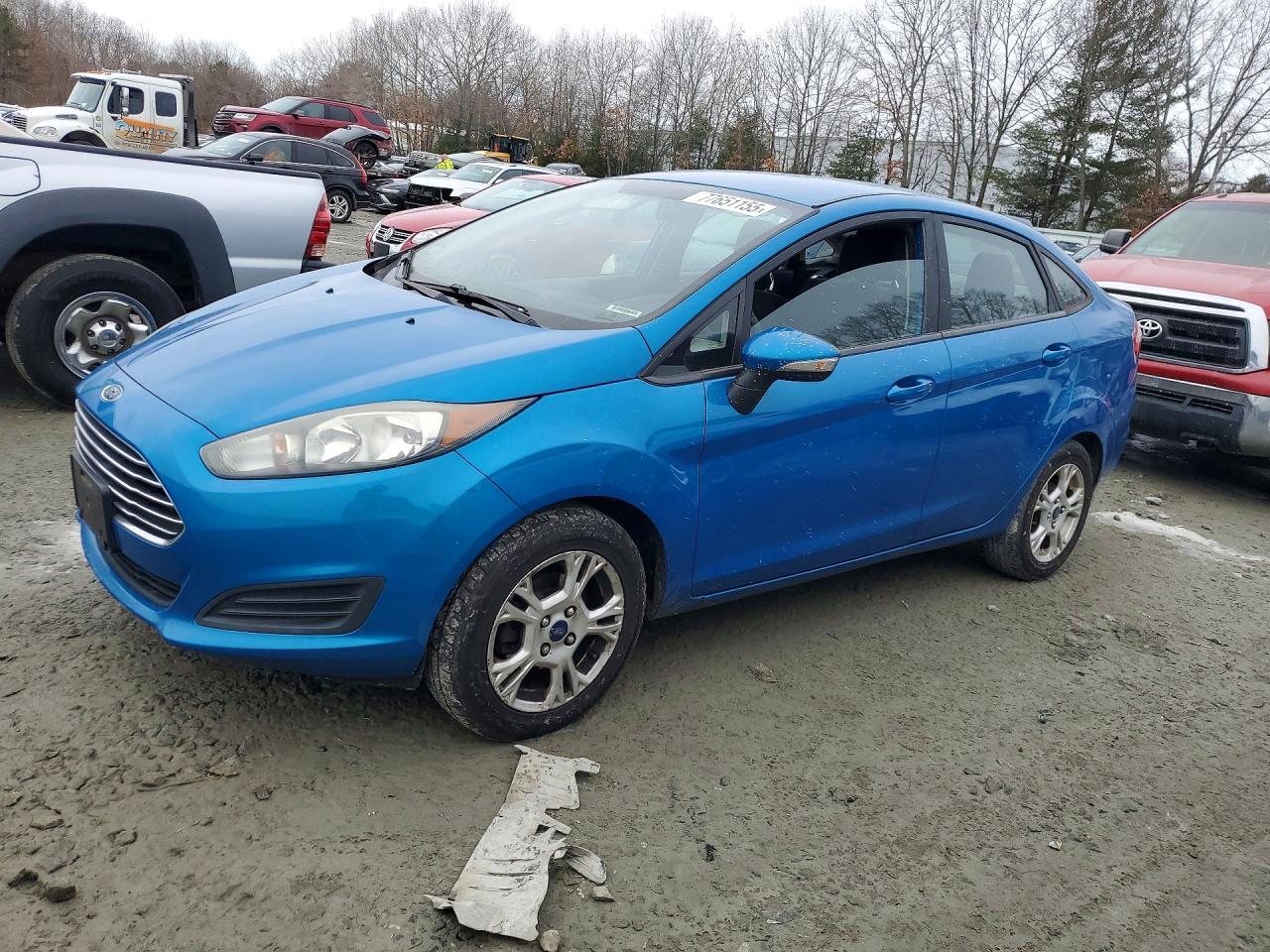 2016 FORD Fiesta