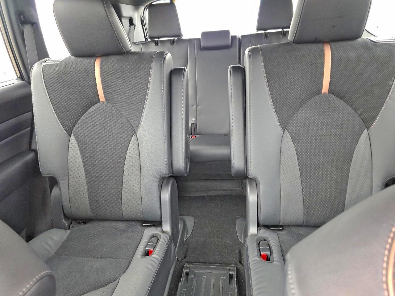 2024 TOYOTA HIGHLANDER