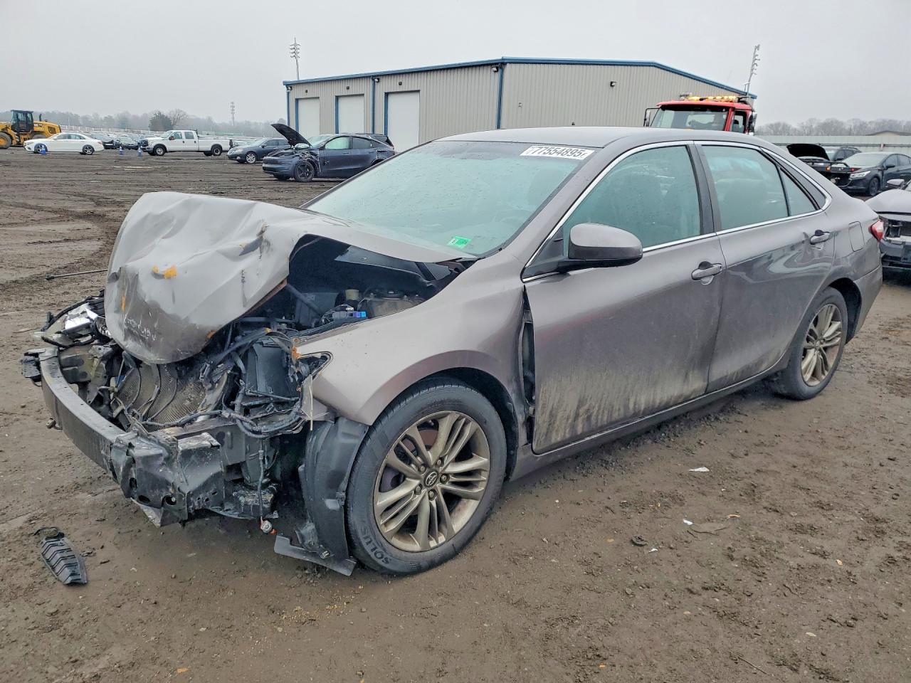 2016 TOYOTA CAMRY