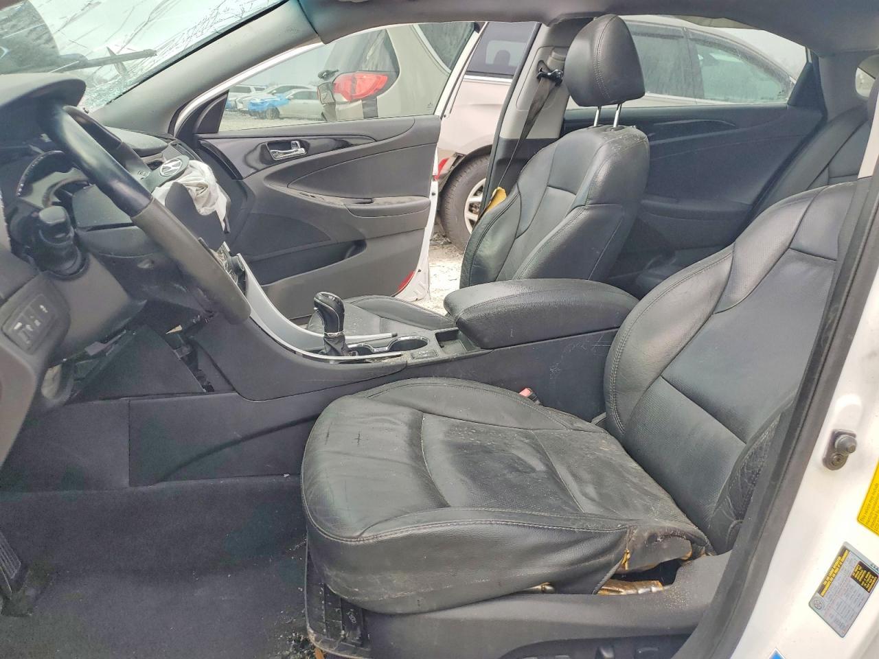 2012 HYUNDAI SONATA