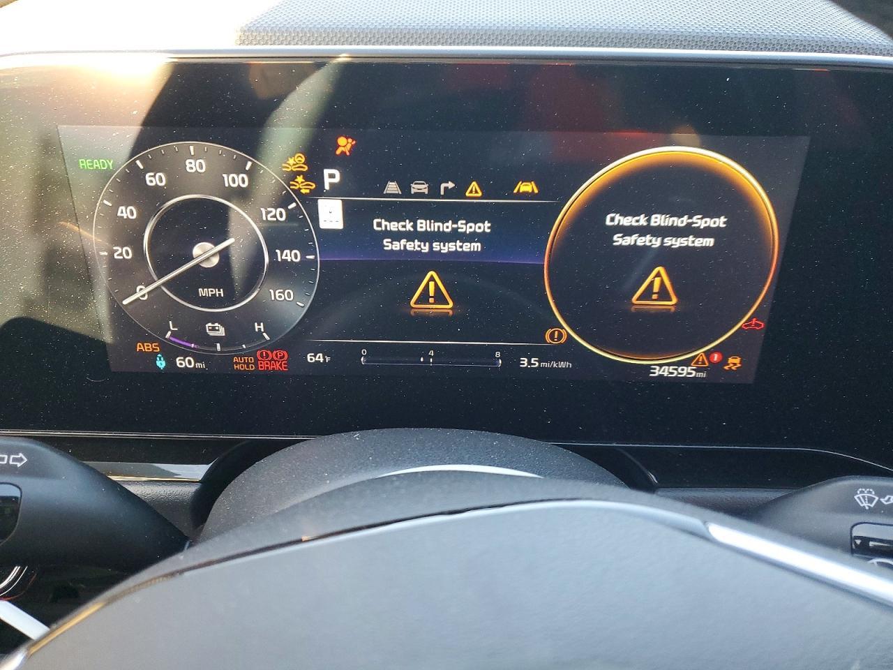 2023 KIA Niro