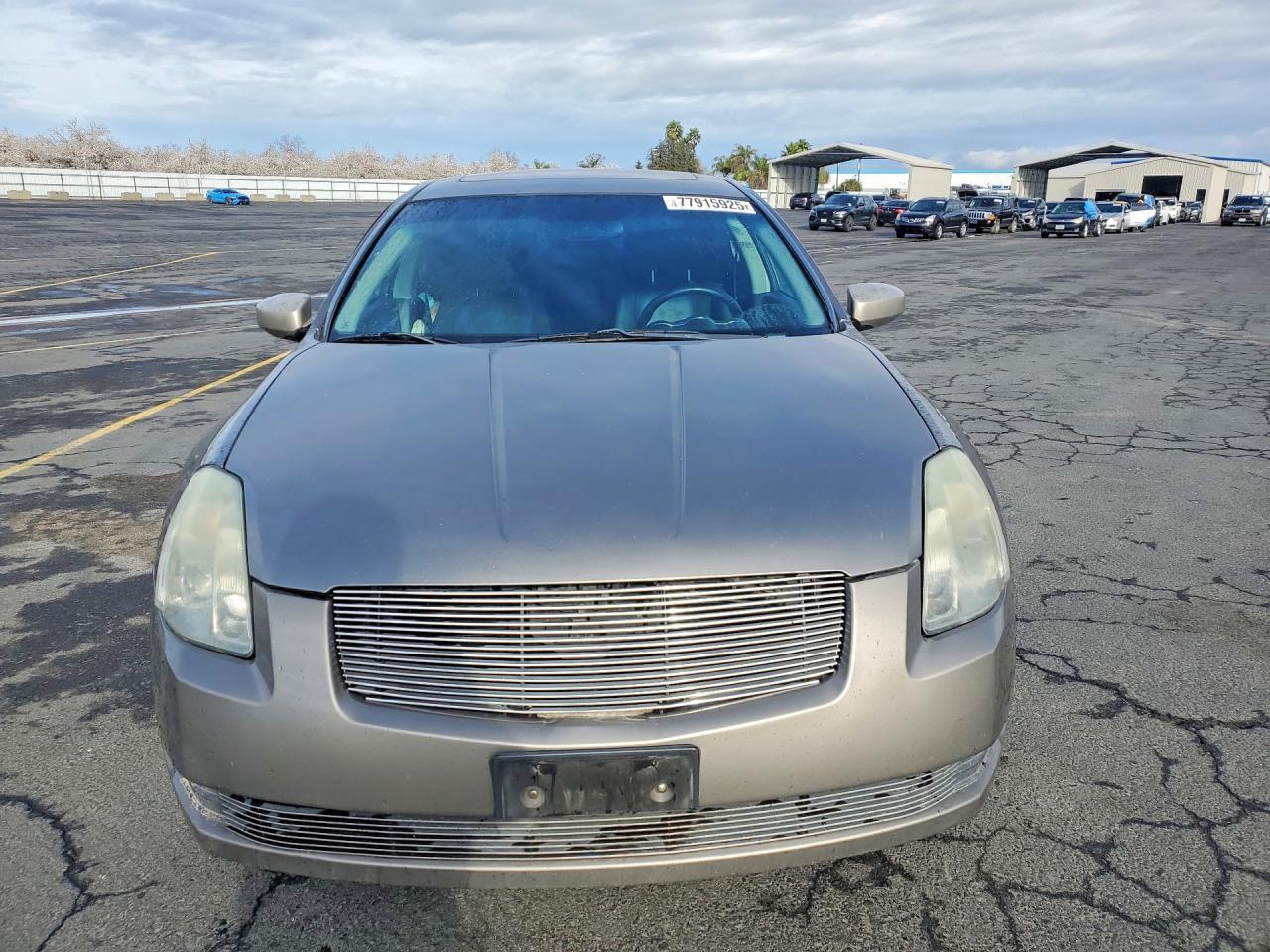 2004 NISSAN Maxima