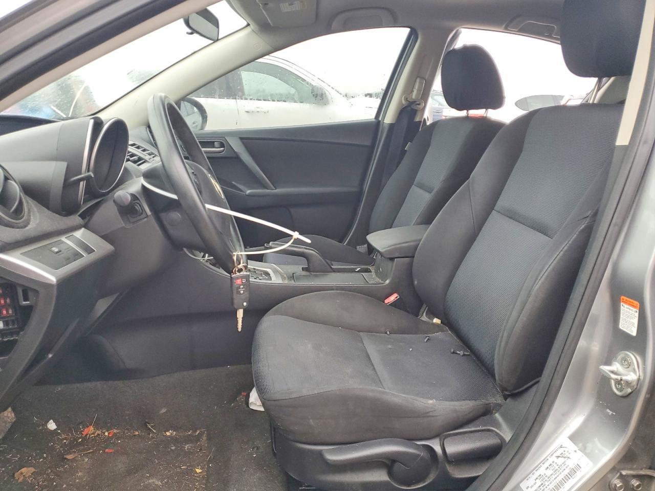 2010 MAZDA 3
