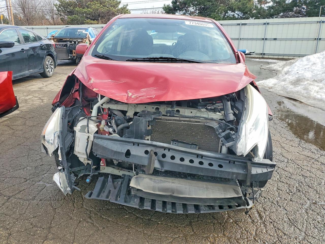 2014 NISSAN Versa Note