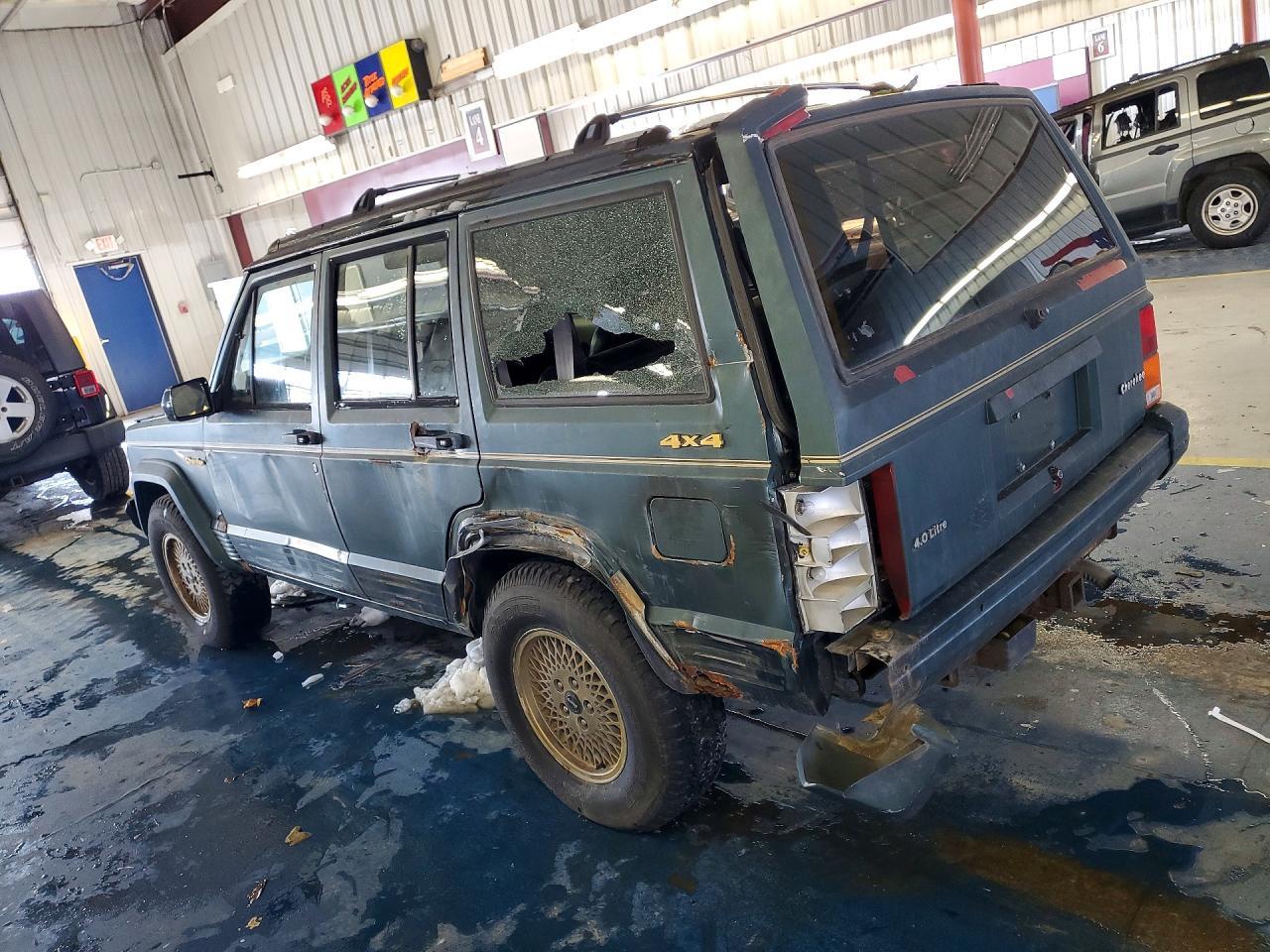 1992 JEEP CHEROKEE