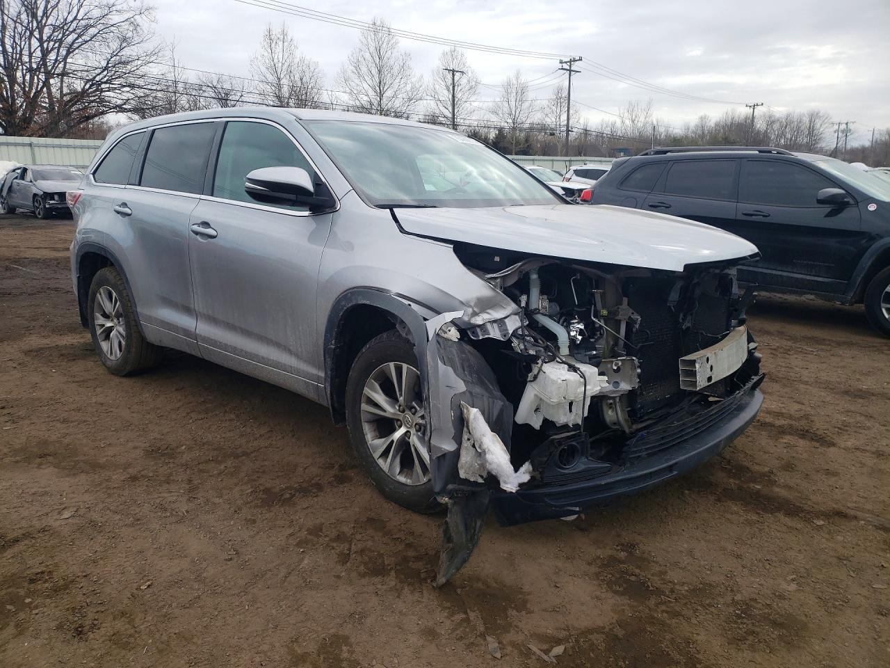 2015 TOYOTA HIGHLANDER