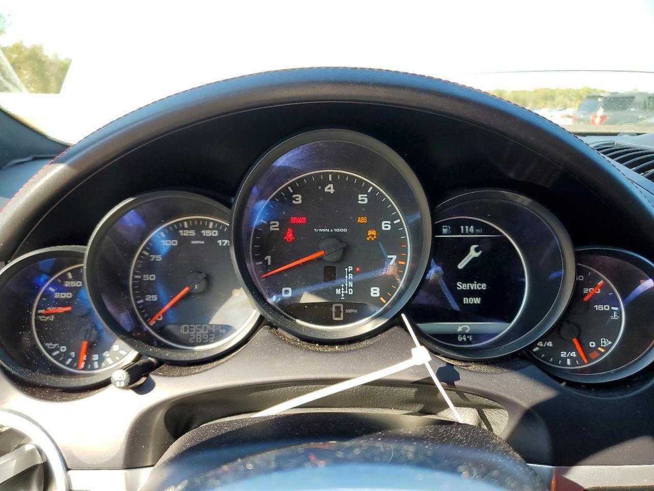 2017 PORSCHE CAYENNE