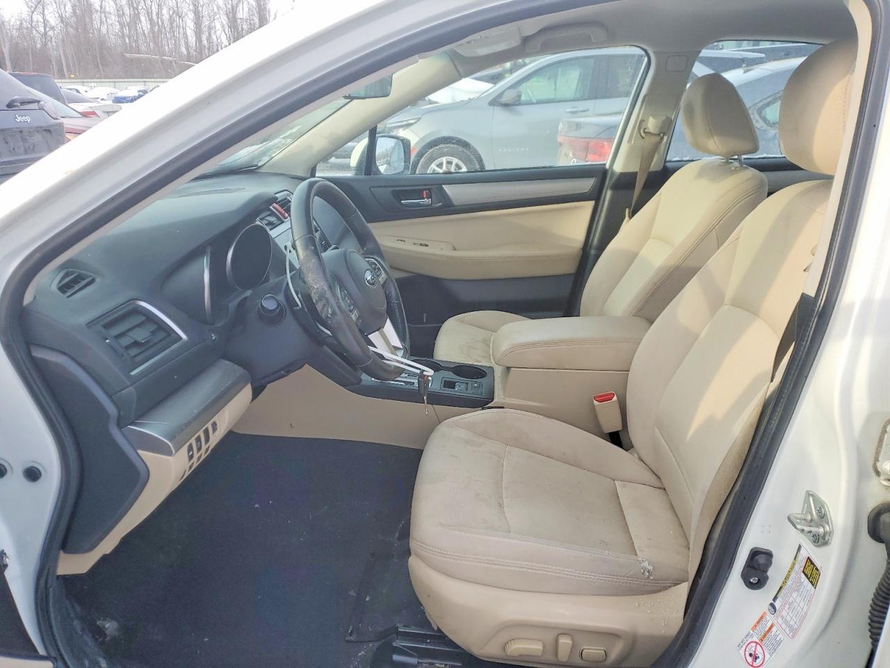 2017 SUBARU Legacy
