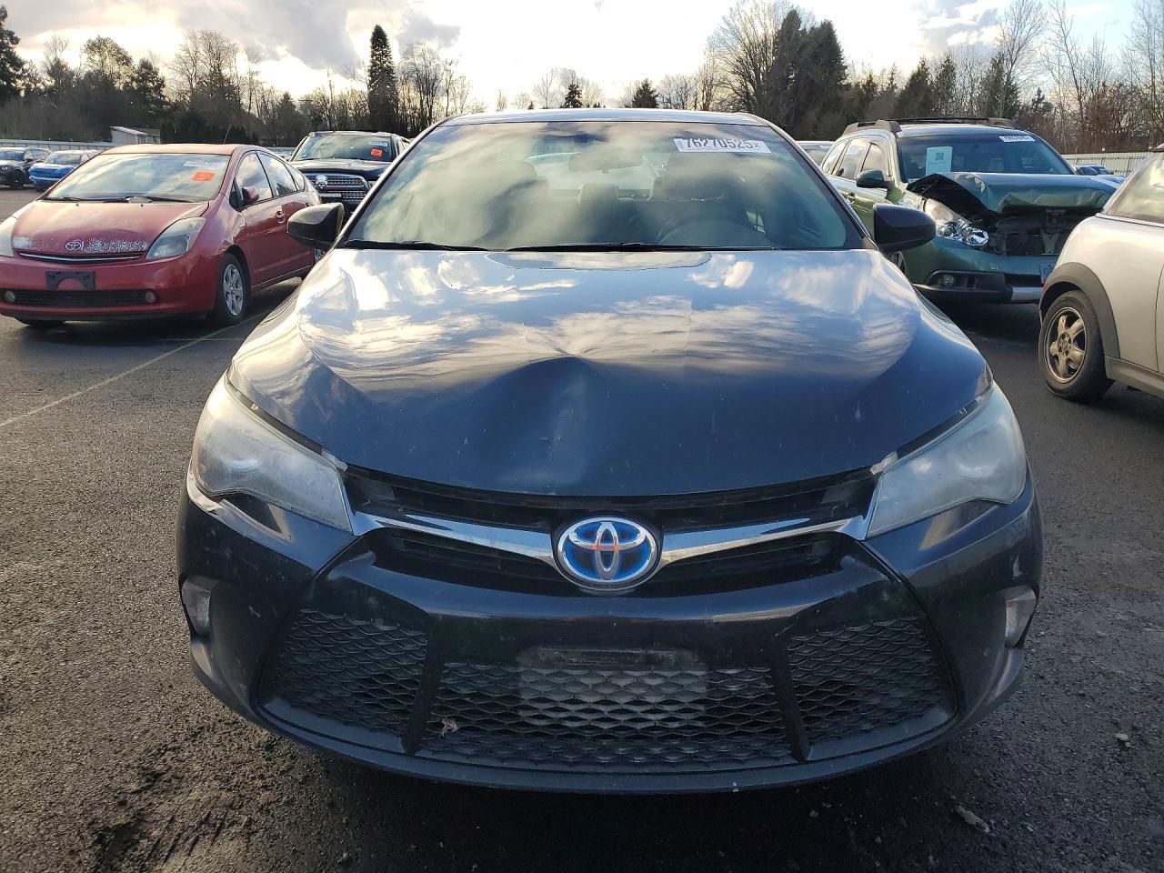 2017 TOYOTA CAMRY