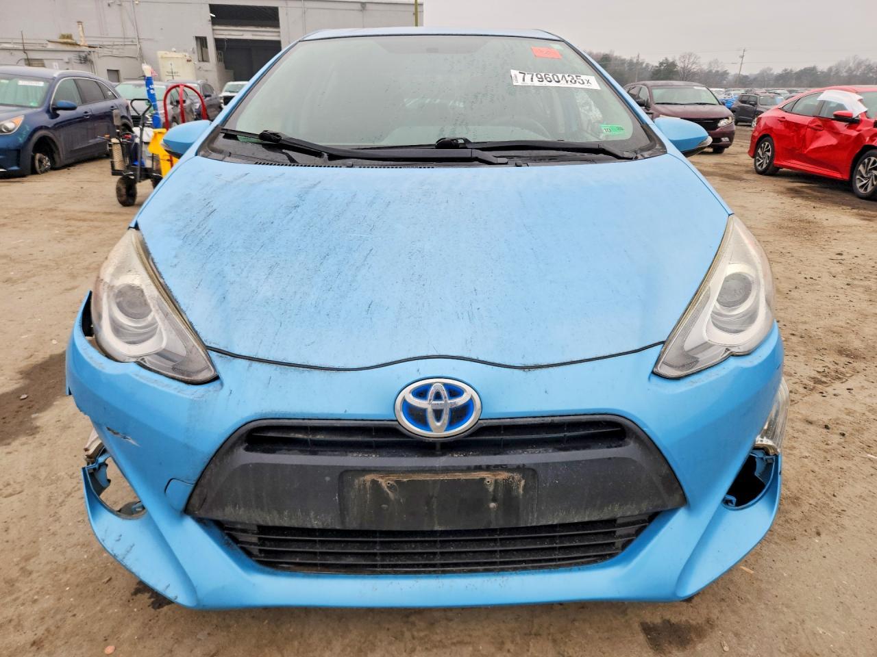 2015 TOYOTA Prius c