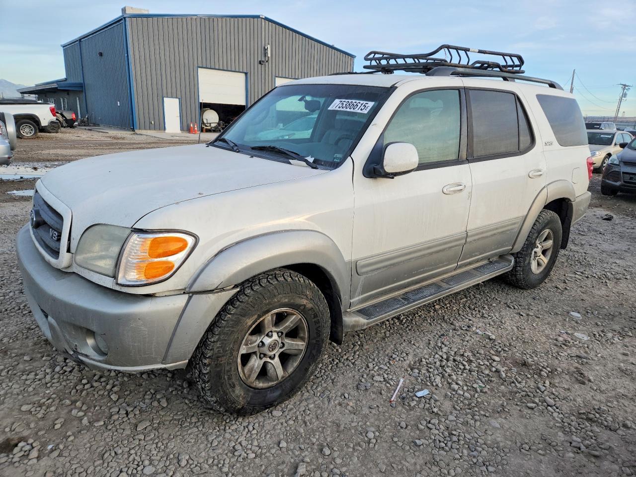 2004 TOYOTA Sequoia