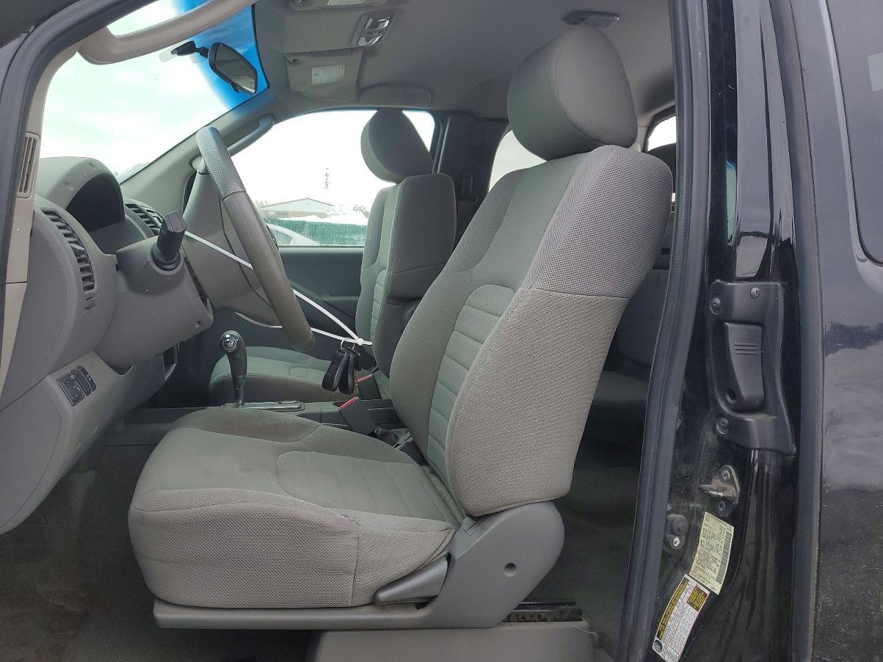 2009 NISSAN Frontier