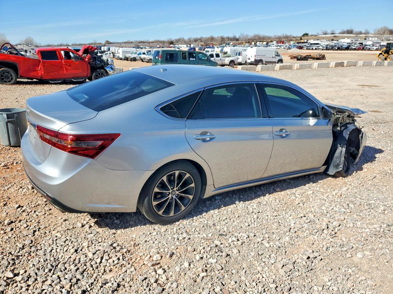 2017 TOYOTA Avalon