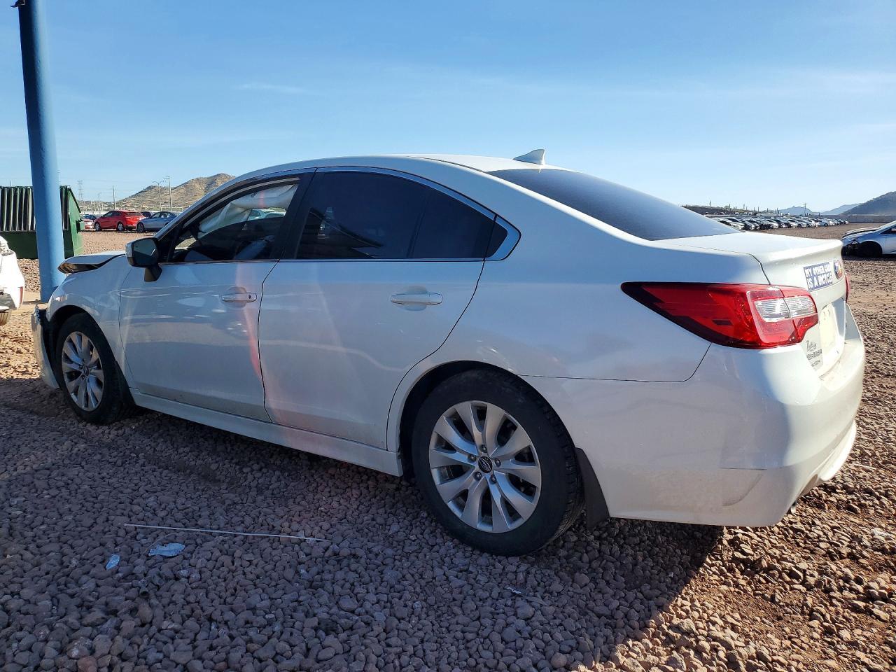 2016 SUBARU Legacy