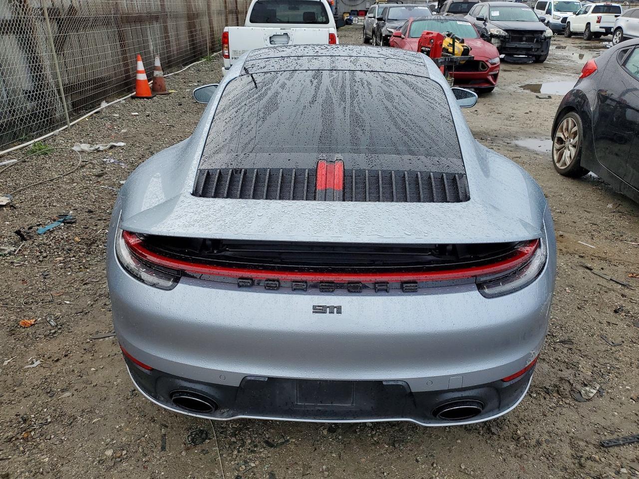 2020 PORSCHE 911