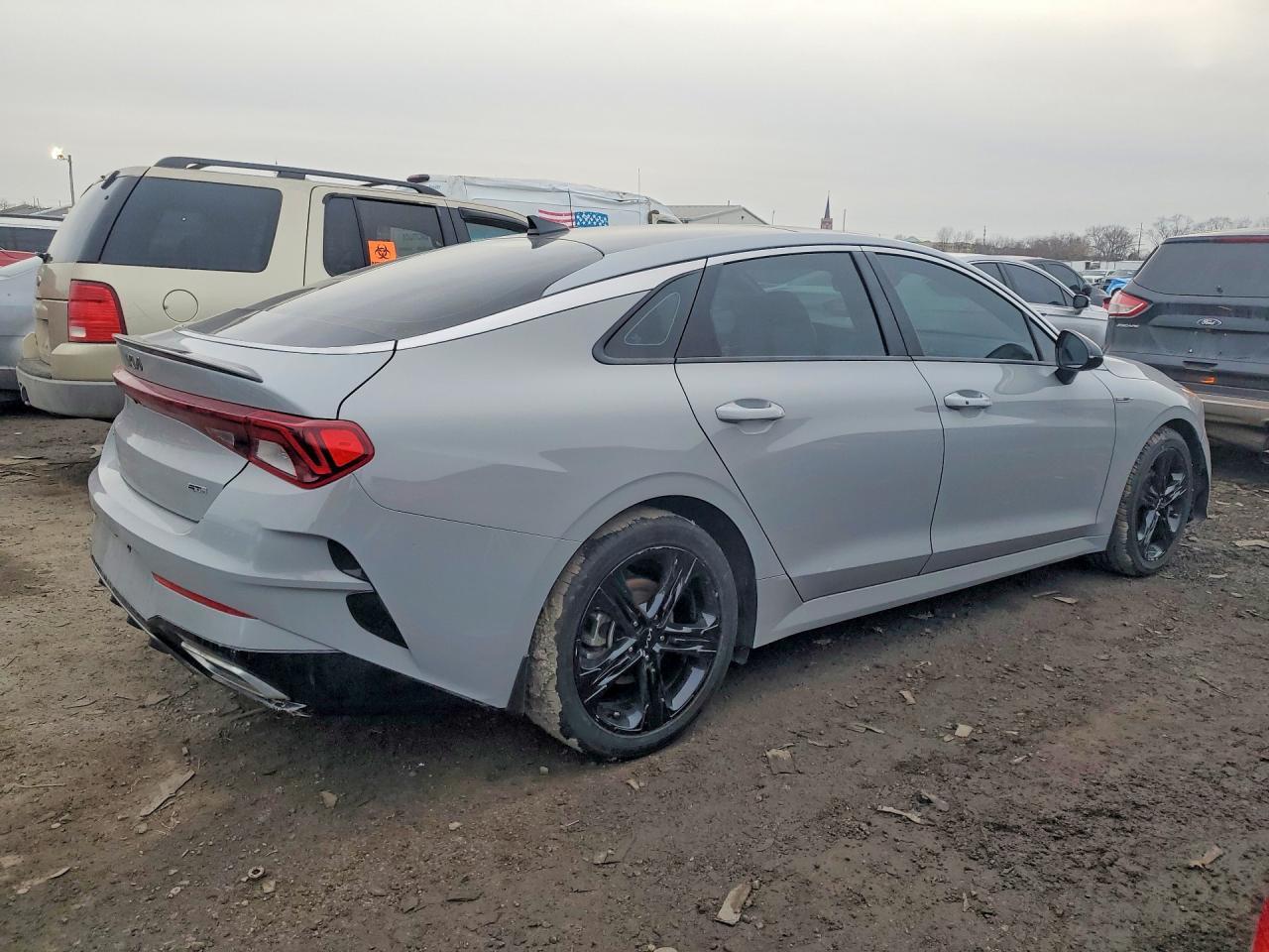 2023 KIA K5
