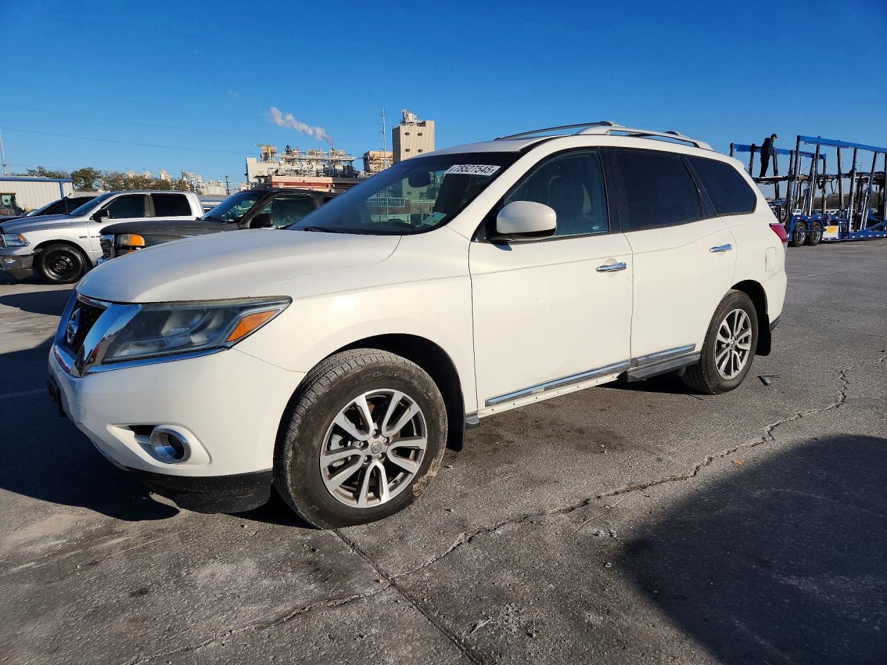 2013 NISSAN PATHFINDER