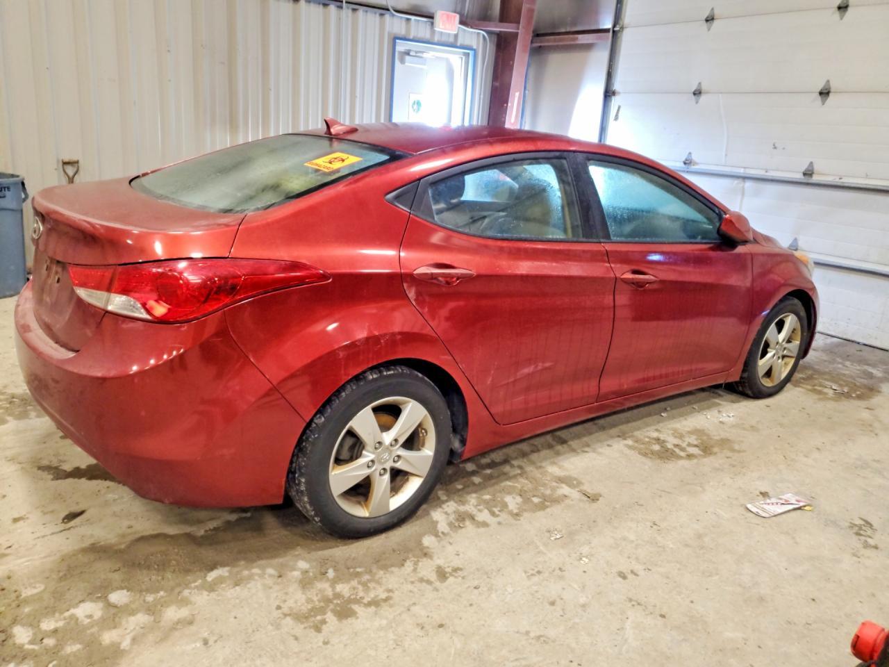 2013 HYUNDAI ELANTRA