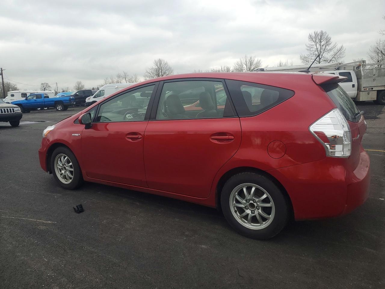 2012 TOYOTA PRIUS V