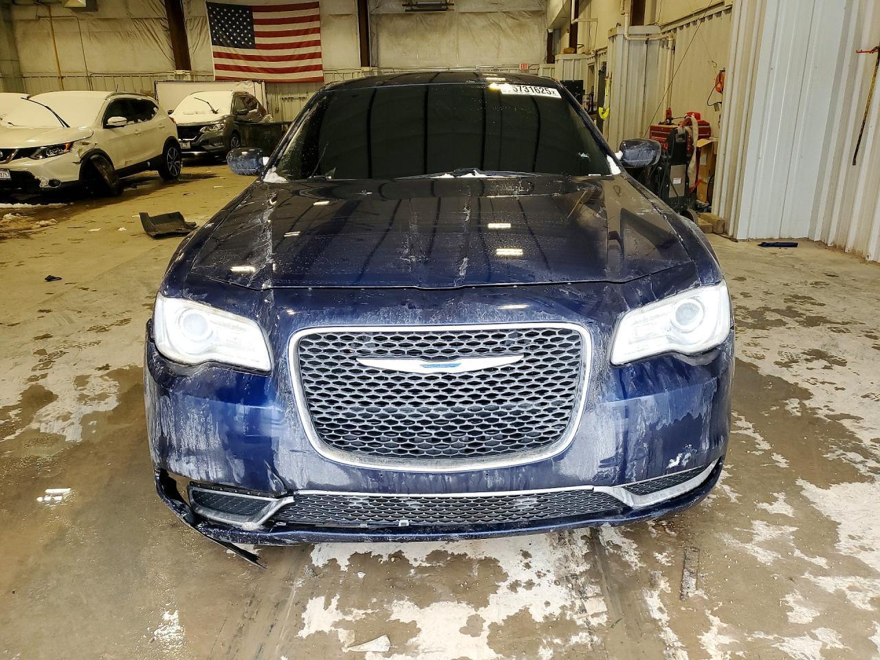 2016 CHRYSLER 300
