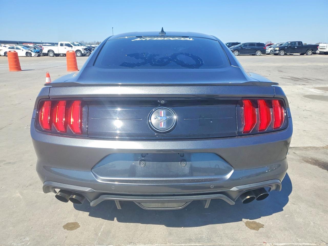 2020 FORD MUSTANG