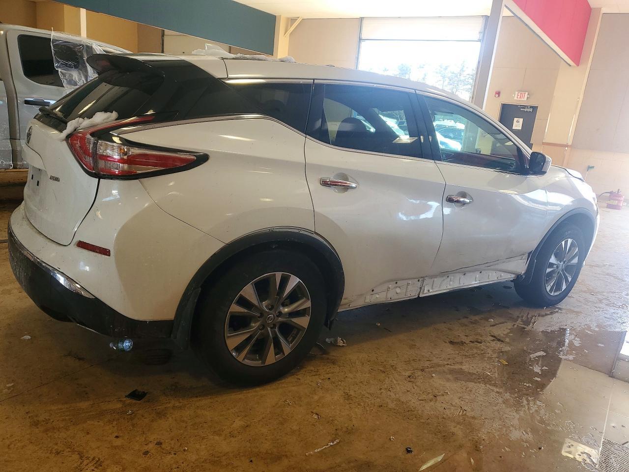 2016 NISSAN MURANO