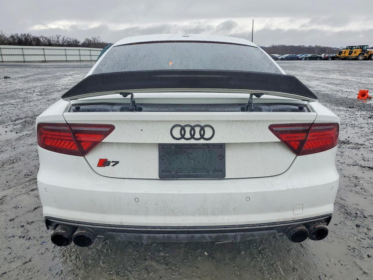 2016 AUDI S7