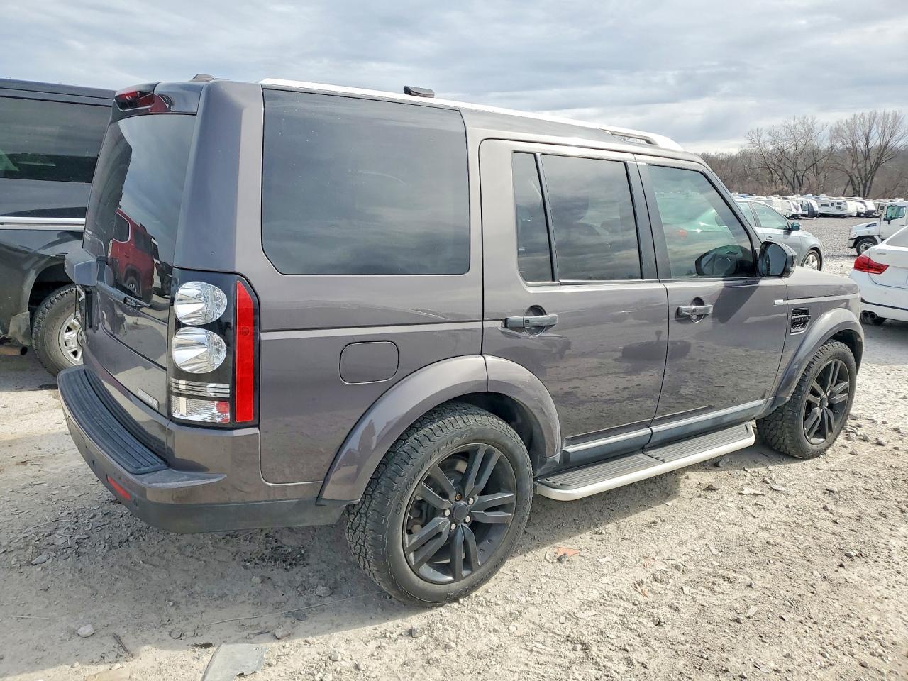 2016 LAND ROVER LR4
