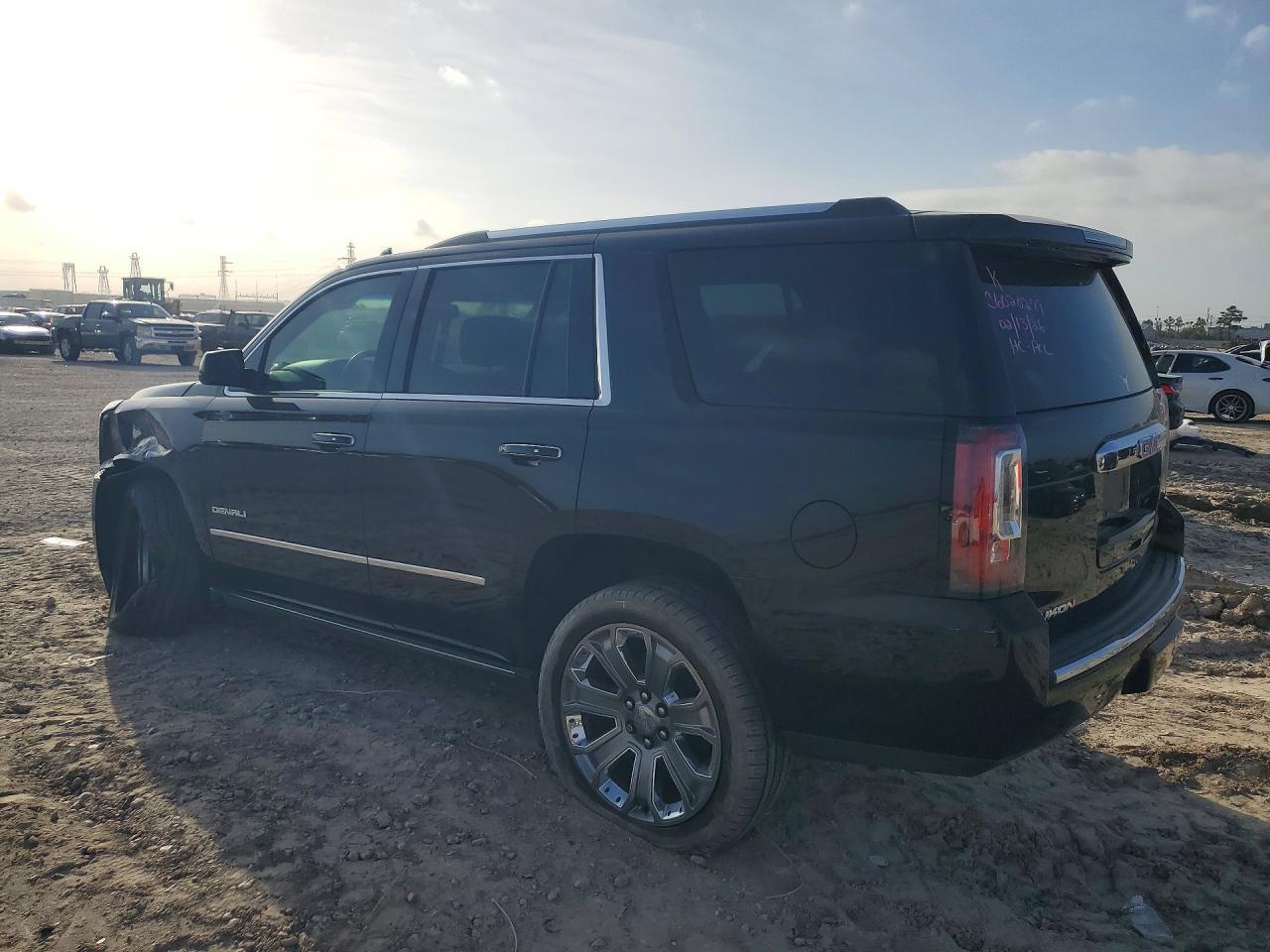 2015 GMC Yukon