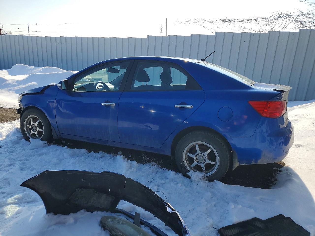 2010 KIA FORTE