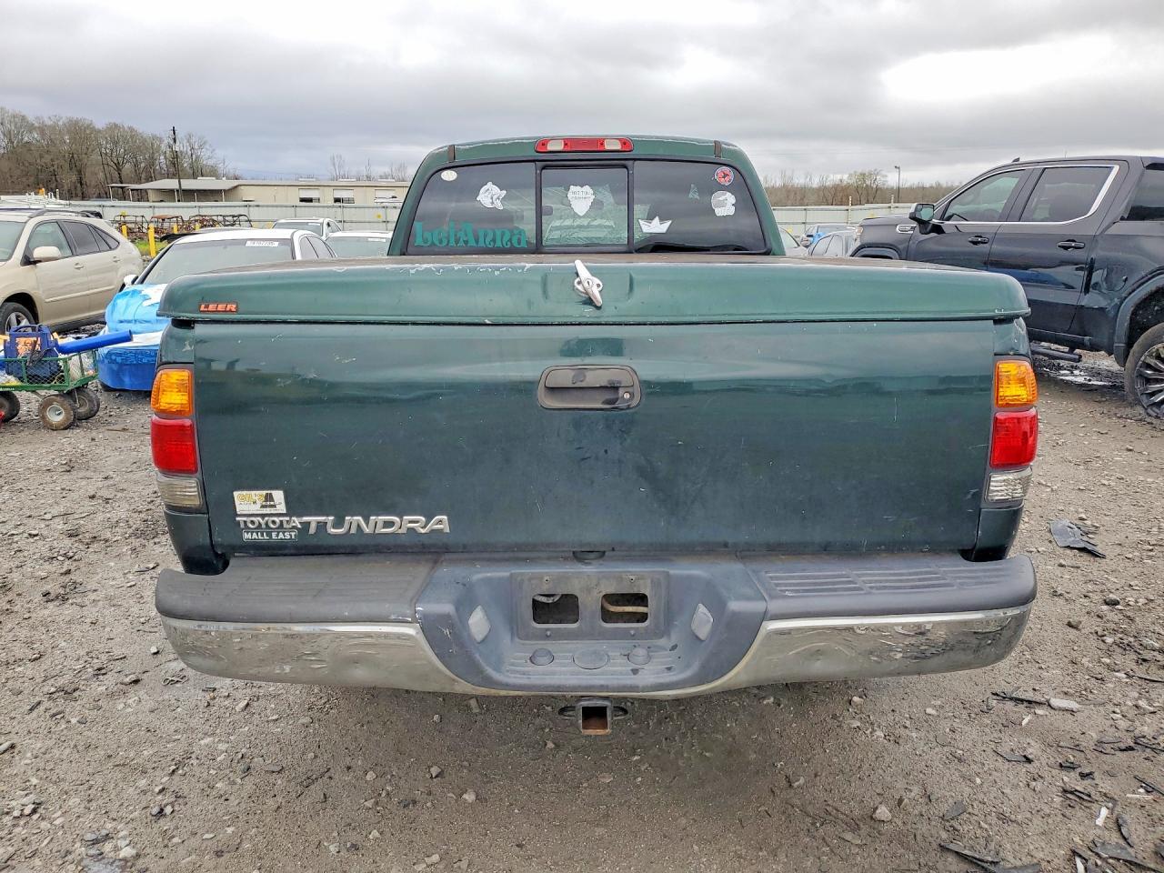 2003 TOYOTA TUNDRA