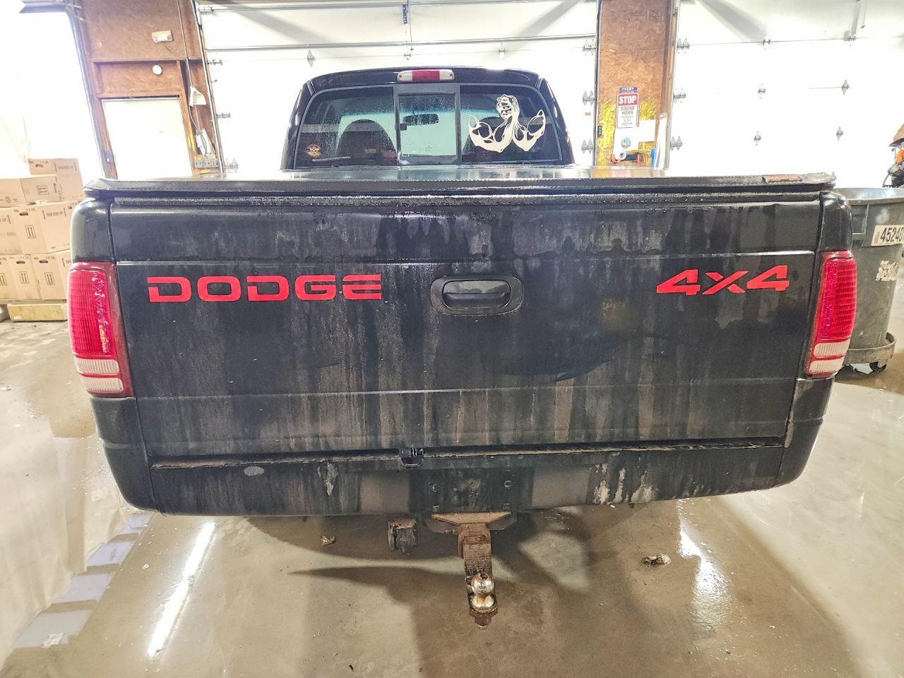 1998 DODGE Dakota