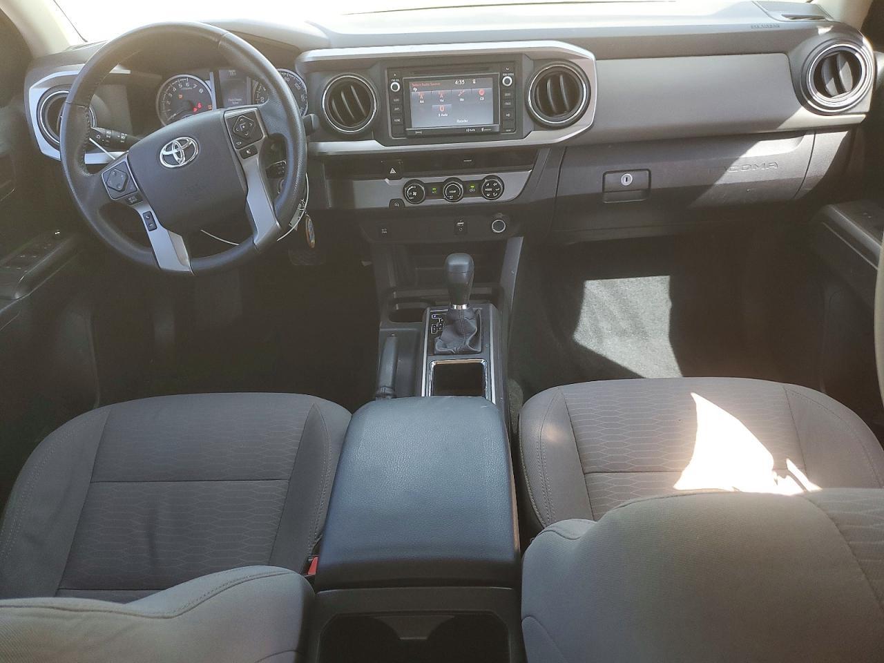 2016 TOYOTA TACOMA