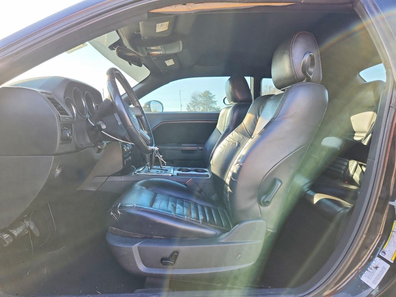 2010 DODGE Challenger