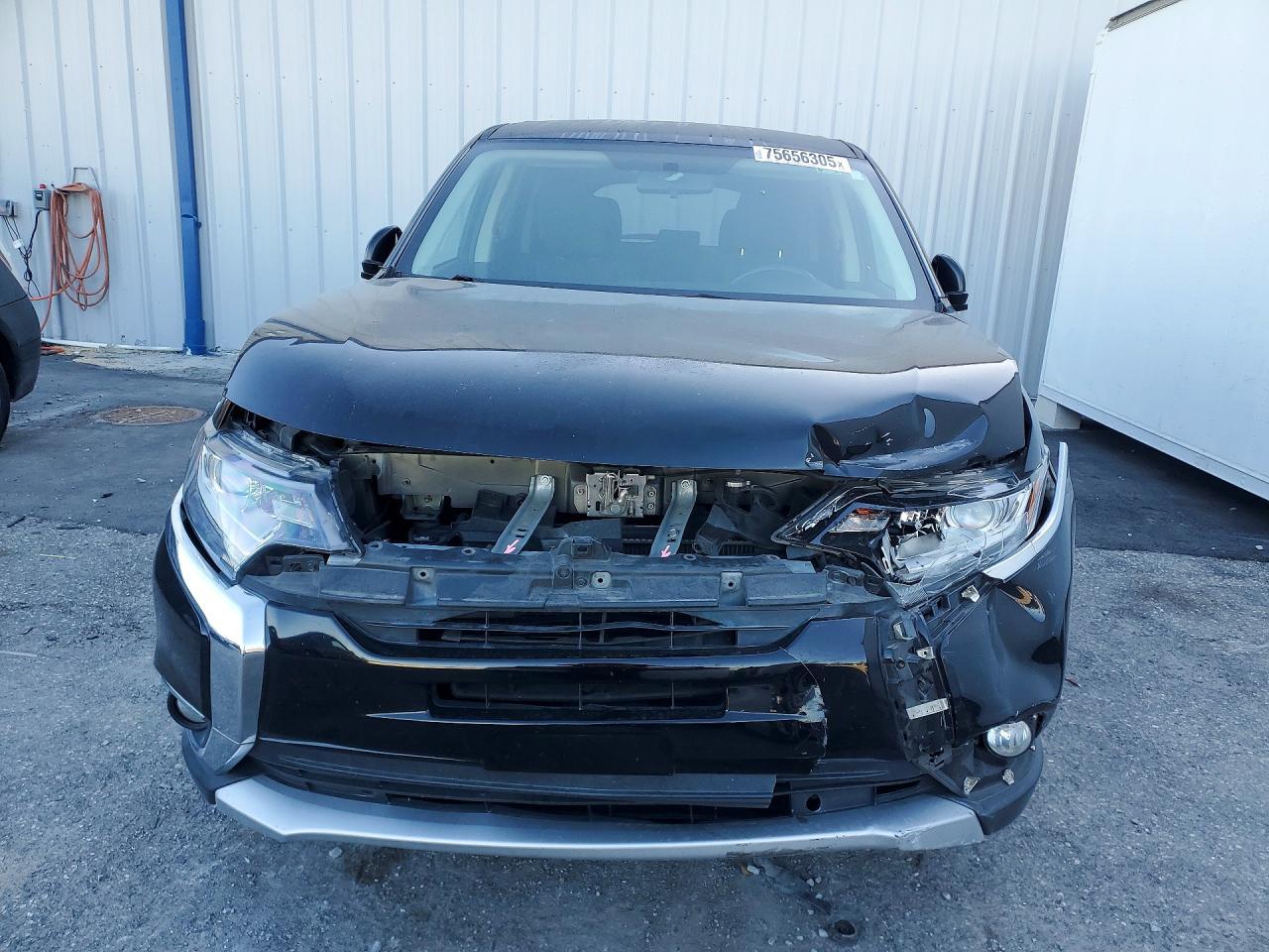 2018 MITSUBISHI outlander