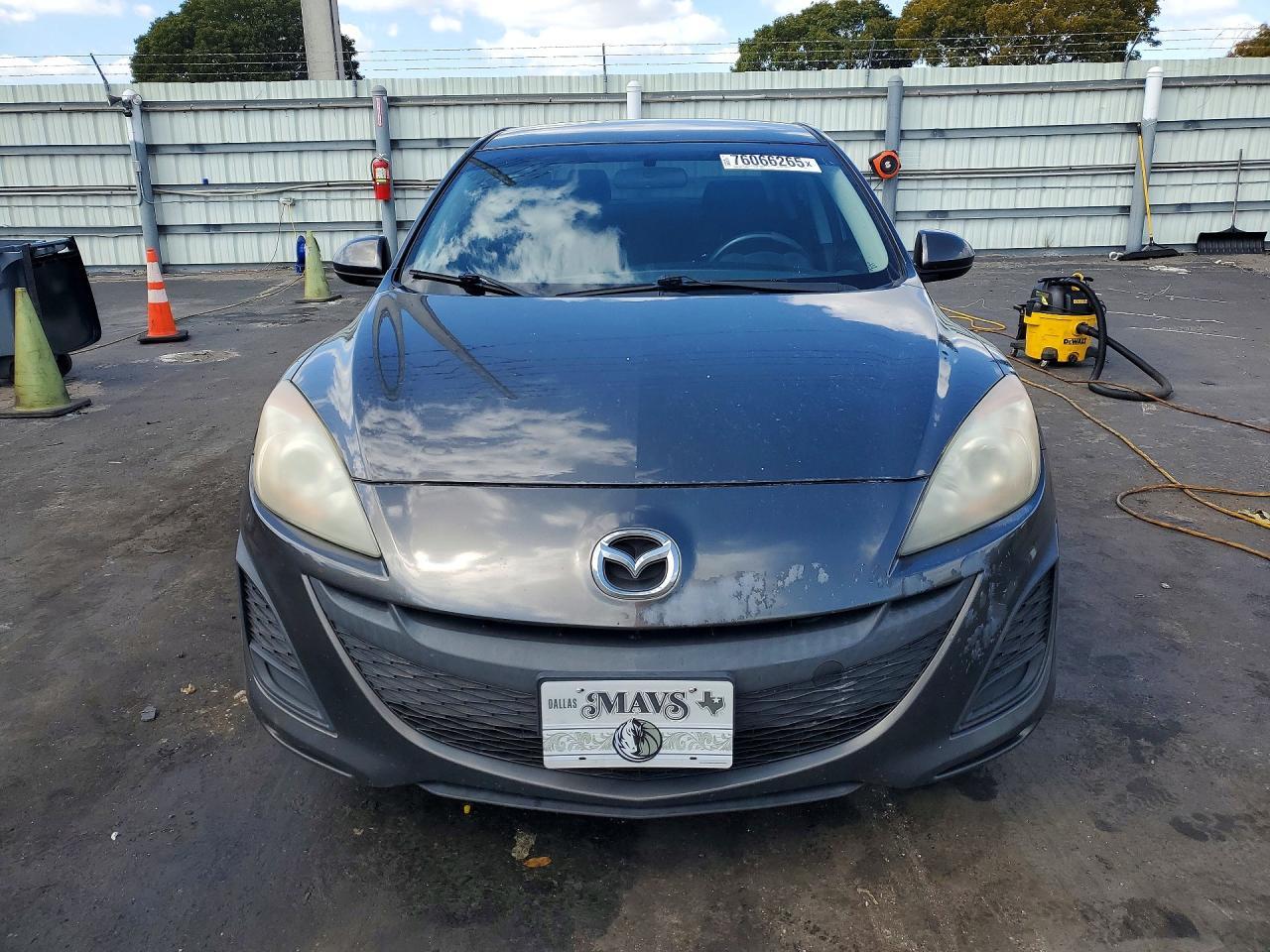 2010 MAZDA 3