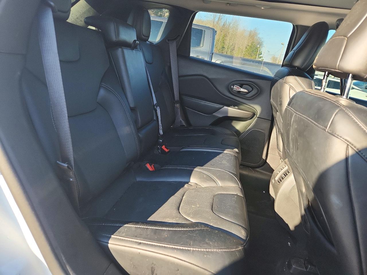 2022 JEEP CHEROKEE