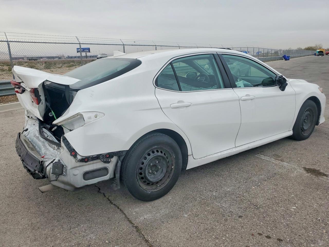 2024 TOYOTA CAMRY