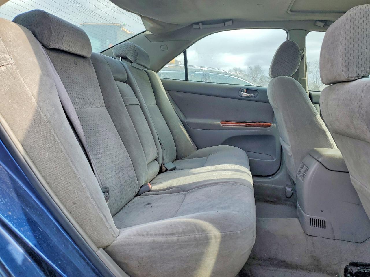 2002 TOYOTA CAMRY