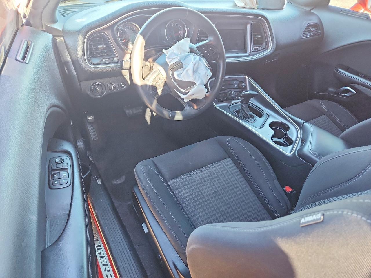 2018 DODGE Challenger